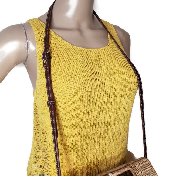 C&C California NWT woven wicker and leather purse - Picture 5 of 12